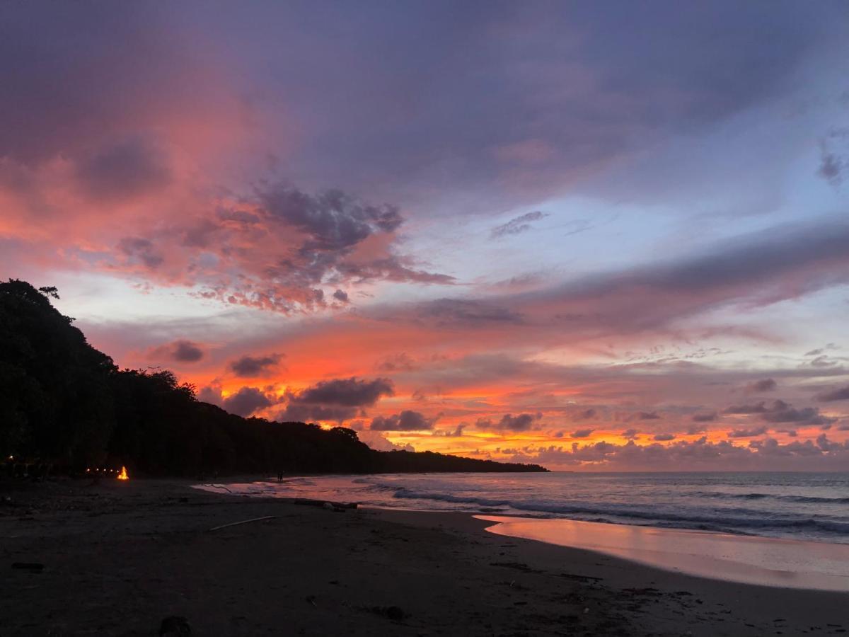 Faith Glamping Dome Costa Rica Otel Manzanillo  Dış mekan fotoğraf