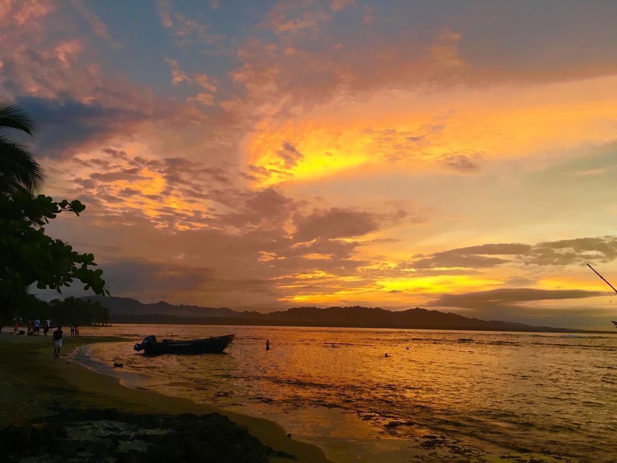 Faith Glamping Dome Costa Rica Otel Manzanillo  Dış mekan fotoğraf