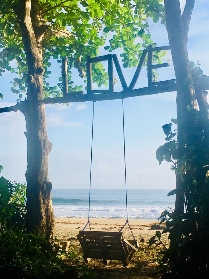 Faith Glamping Dome Costa Rica Otel Manzanillo  Dış mekan fotoğraf